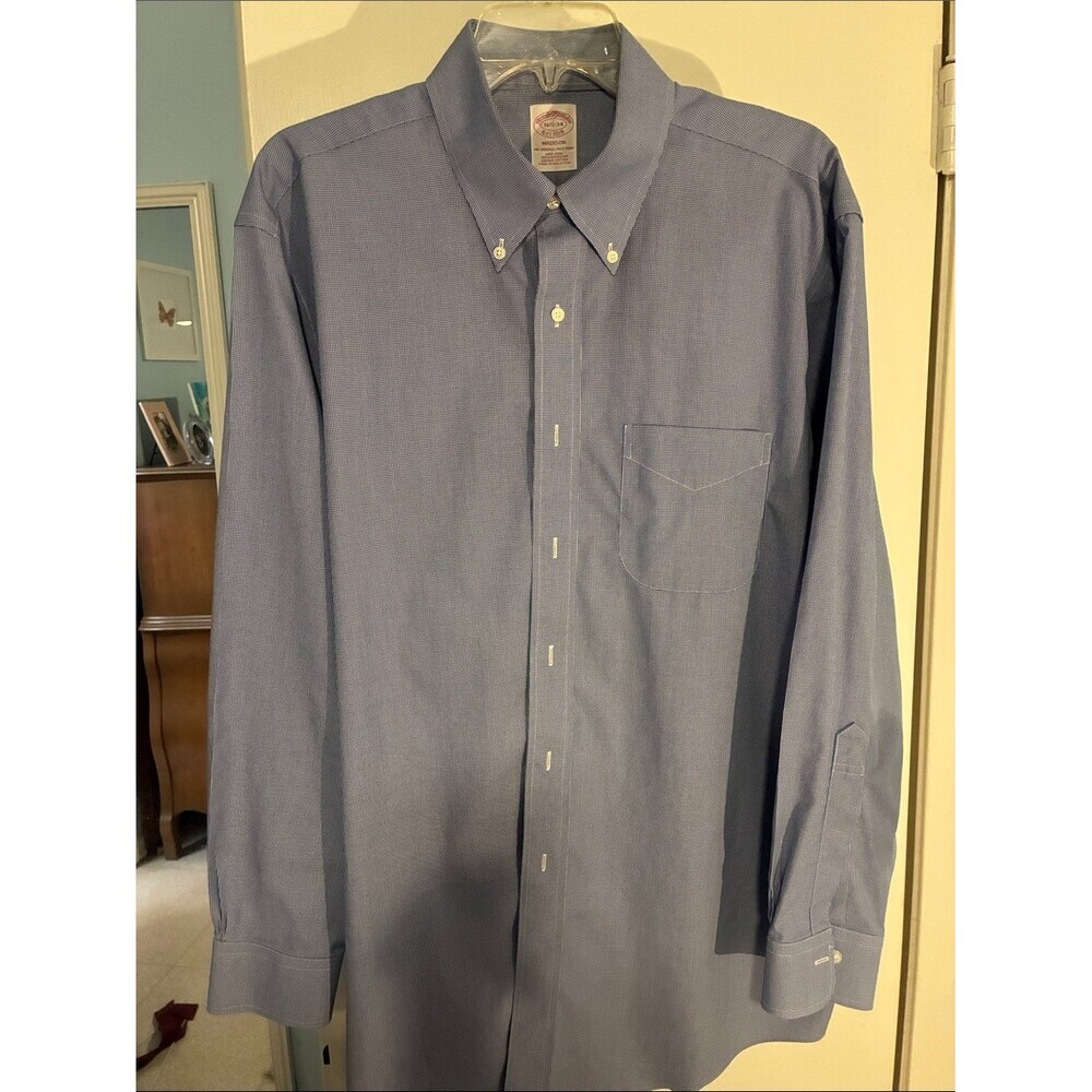 Brooks Brothers Men's Button-Down Dress Shirt in Blue